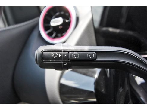 Used 2022 Mercedes-Benz GLA 250 image 20