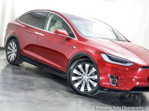 Used 2019 Tesla Model X 75D AWD/4WD image 5