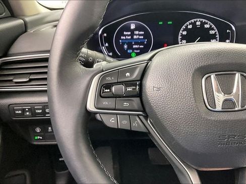 Used 2019 Honda Accord Touring image 23