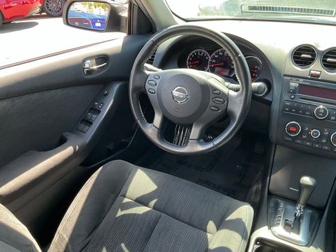 Used 2010 Nissan Altima 2.5 S w/ Convenience Plus Pkg image 37