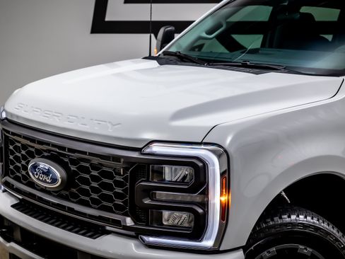 Used 2026 Ford F250 XL w/ STX Appearance Package AWD/4WD image 21