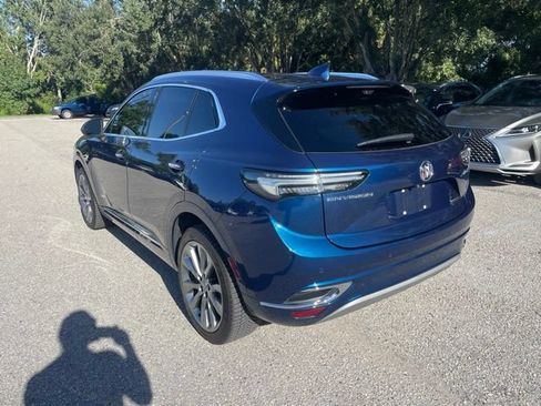 Used 2022 Buick Envision Avenir w/ Technology Package II FWD image 4