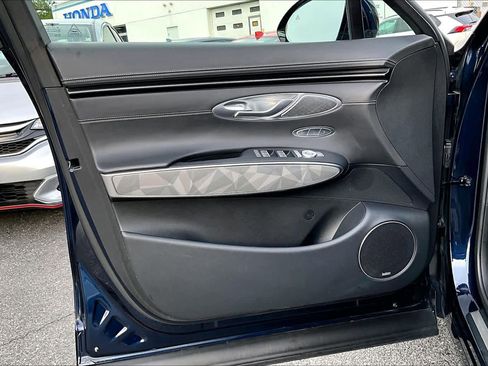 Used 2022 Genesis GV70 3.5T Sport w/ Sport Advanced Package AWD/4WD image 22