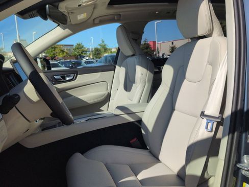 New 2026 Volvo XC60 B5 Ultra w/ Protection Package Premier image 13