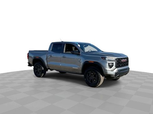 Used 2025 GMC Canyon Elevation image 2
