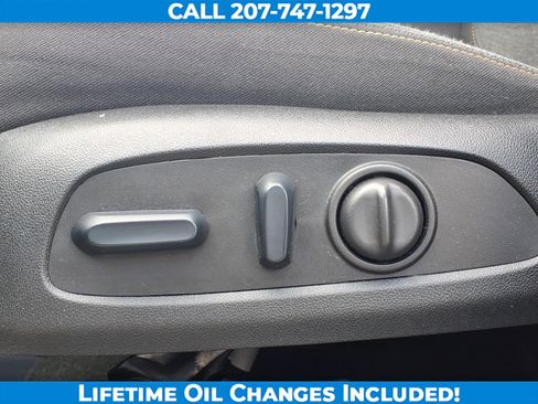 Used 2024 Chevrolet Equinox LT AWD/4WD image 10
