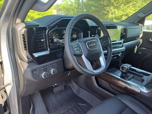 New 2026 GMC Sierra 1500 Elevation w/ Elevation Premium Package AWD/4WD image 25