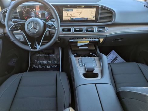 New 2026 Mercedes-Benz GLE 450 4MATIC image 26