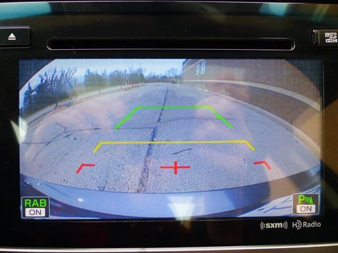 Used 2017 Subaru Legacy 2.5i Sport image 30