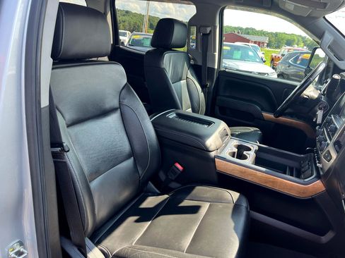 Used 2019 Chevrolet Silverado 2500 LTZ w/ Duramax Plus Package image 30