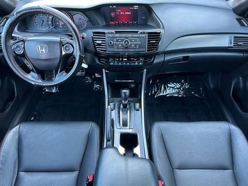 Used 2017 Honda Accord Sport Special Edition image 15