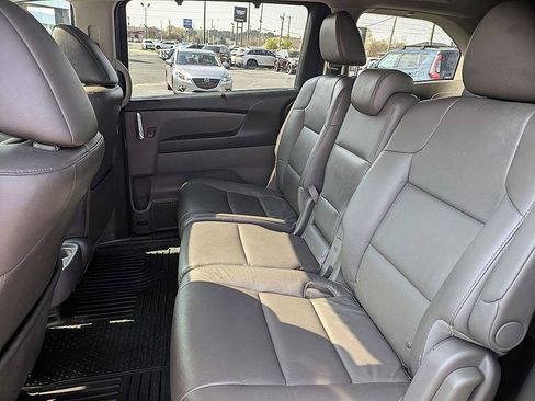 Used 2016 Honda Odyssey Touring image 24