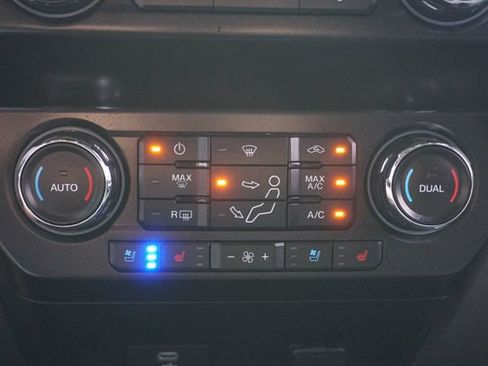 Used 2020 Ford F350 Lariat w/ Chrome Package AWD/4WD image 30