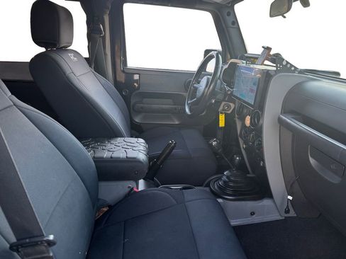 Used 2007 Jeep Wrangler X image 18