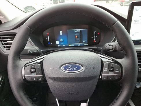 New 2025 Ford Escape Active w/ Tech Pack #1 image 13