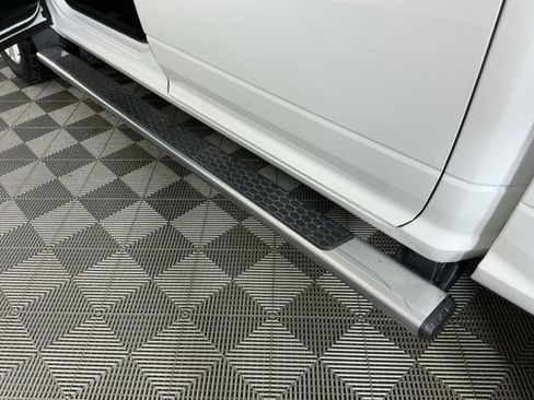 Used 2017 RAM 1500 Sport image 11