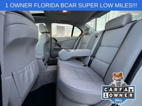 Used 2004 BMW 545i Sedan image 18