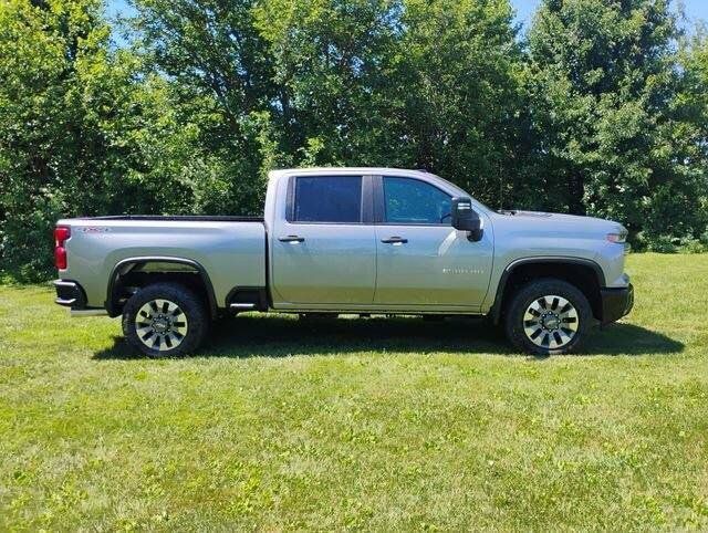 New 2026 Chevrolet Silverado 2500 Custom w/ Custom Value Package AWD/4WD image 8