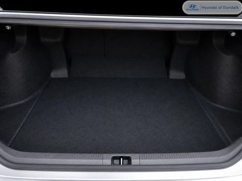 Used 2025 Toyota Camry LE FWD image 10