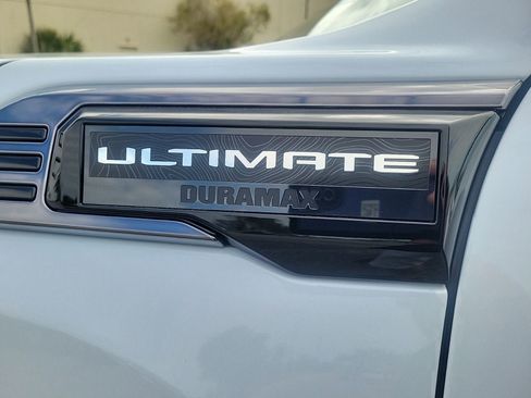 New 2026 GMC Sierra 2500 Denali Ultimate image 9