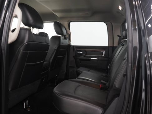 Used 2017 RAM 1500 Laramie AWD/4WD image 16