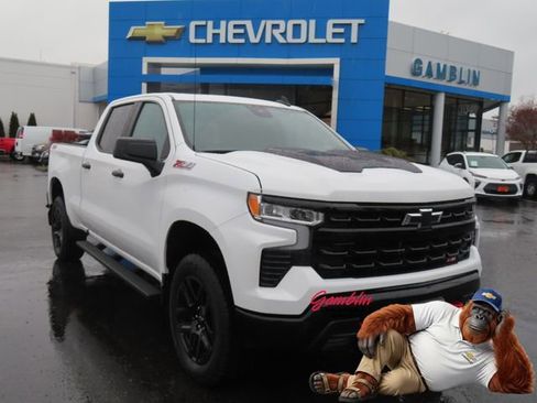 Used 2025 Chevrolet Silverado 1500 LT Trail Boss w/ Convenience Package II image 1