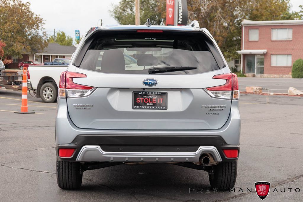 Used 2024 Subaru Forester Touring AWD/4WD image 18