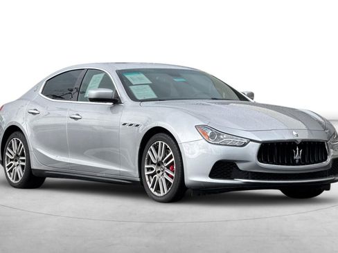 Used 2015 Maserati Ghibli image 8
