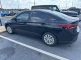 Used 2018 Hyundai Accent SE image 3