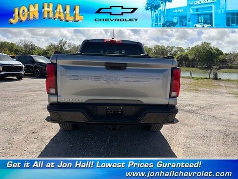 Used 2024 Chevrolet Colorado Z71 w/ Z71 Convenience Package 2 image 10