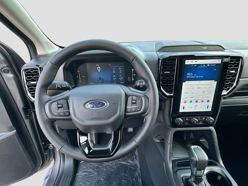 New 2026 Ford Ranger XLT w/ Black Appearance Package image 7
