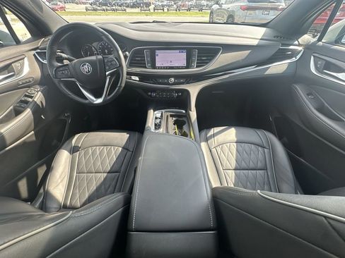 Certified 2023 Buick Enclave Avenir w/ Avenir Technology Package image 22