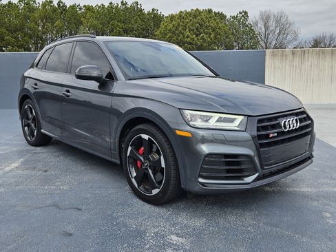 Used 2020 Audi SQ5 Premium Plus image 2