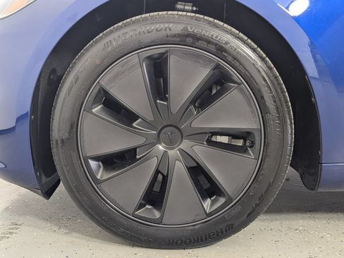 Used 2024 Tesla Model 3 Long Range RWD image 11