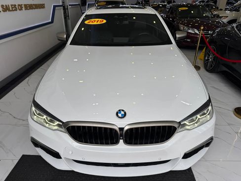Used 2019 BMW M550i xDrive w/ Premium Package AWD/4WD image 2