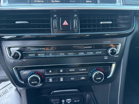 Used 2019 Kia Optima S w/ S Panoramic Sunroof Package image 33