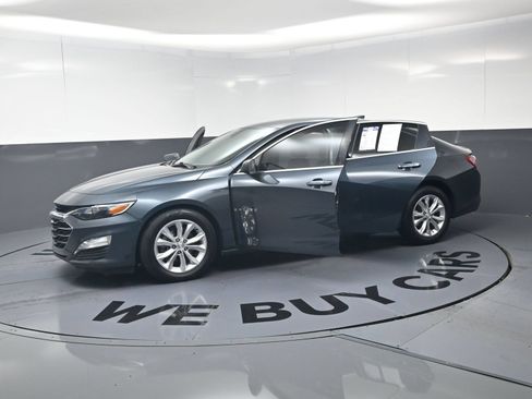 Used 2019 Chevrolet Malibu LT FWD image 21