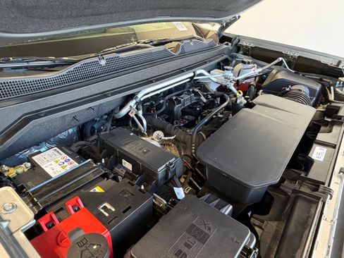 Used 2026 Chevrolet Colorado Z71 AWD/4WD image 50