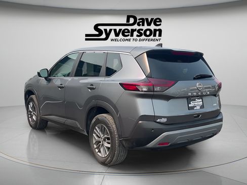 Used 2023 Nissan Rogue S AWD/4WD image 7
