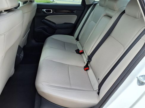 Used 2023 Honda Civic Touring image 25