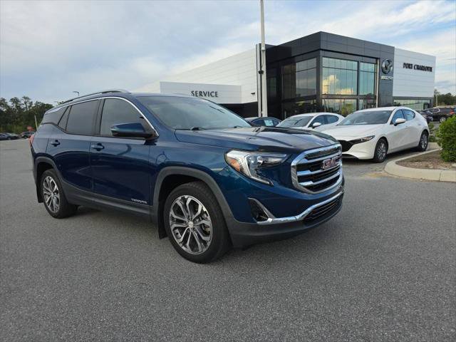 Used 2020 GMC Terrain SLT w/ Preferred Package FWD image 2