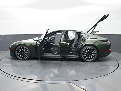 New 2026 Porsche Panamera 4 AWD/4WD image 29
