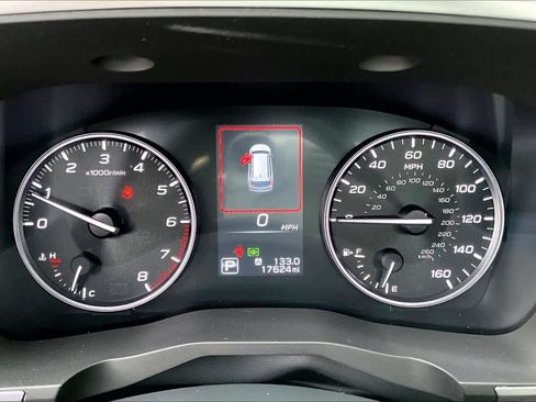 Used 2024 Subaru Ascent Touring image 25