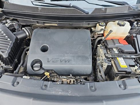 Used 2019 Chevrolet Traverse RS image 38