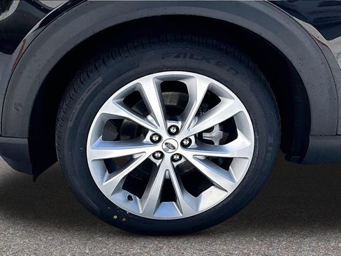 Used 2021 Ford Explorer Platinum w/ Equipment Group 601A AWD/4WD image 33