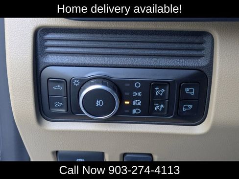 Used 2025 Ford F250 Lariat w/ Chrome Package image 32