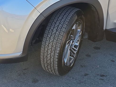 Used 2021 Hyundai Santa Fe SE image 32