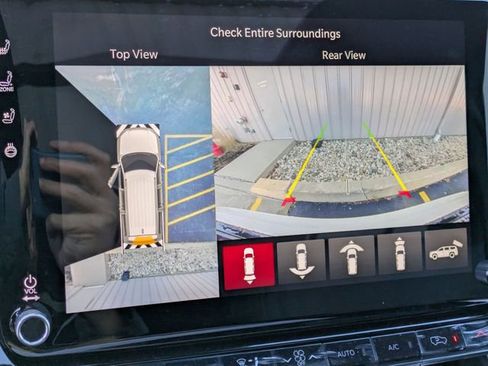 New 2026 Jeep Grand Wagoneer Summit image 19