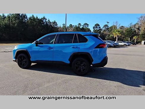 Used 2019 Toyota RAV4 LE image 26