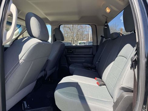 Used 2014 RAM 1500 Express w/ Black Ram 1500 Express Group image 9